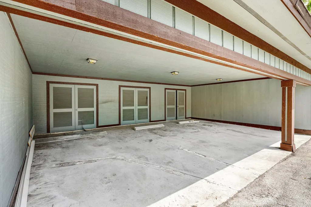 13329 Polo Club Road Wellington FL 33414
