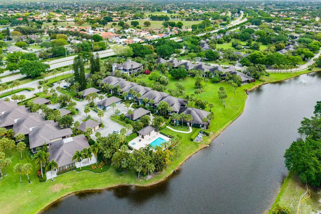 13329 Polo Club Road Wellington FL 33414