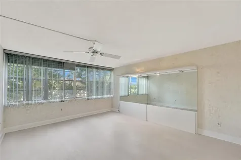 1000 Saint Charles Place Pembroke Pines FL 33026