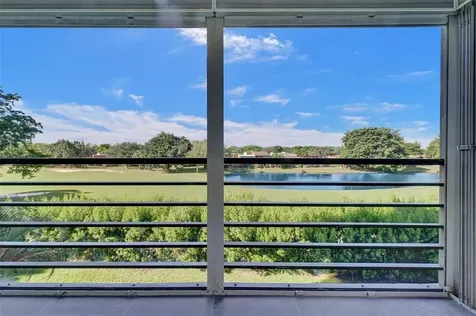 1000 Saint Charles Place Pembroke Pines FL 33026