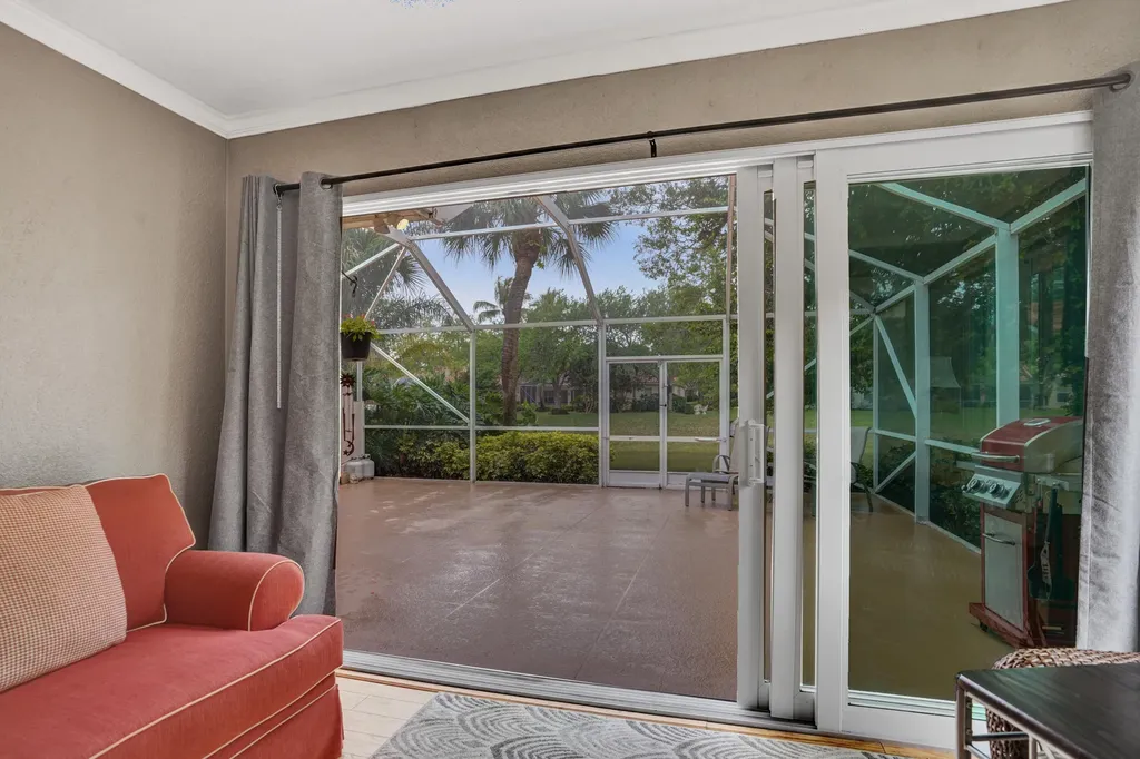 7156 Grassy Bay Drive West Palm Beach FL 33411