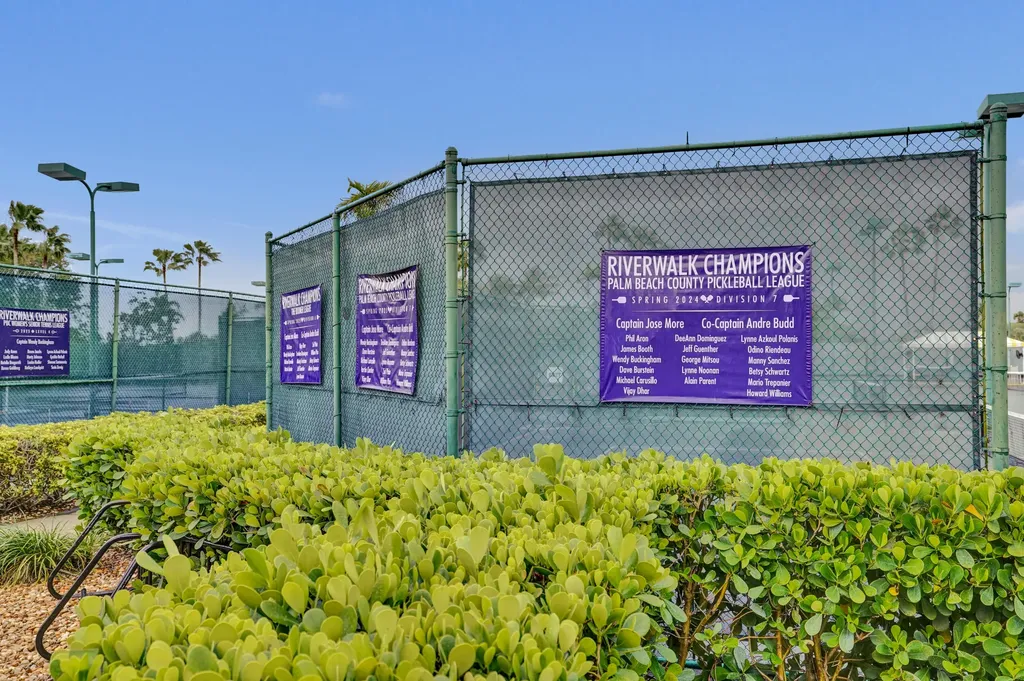 7156 Grassy Bay Drive West Palm Beach FL 33411