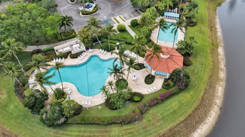 7156 Grassy Bay Drive West Palm Beach FL 33411