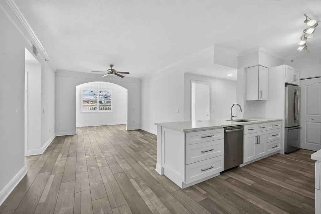 5301 Myrtlewood Circle E Palm Beach Gardens FL 33418