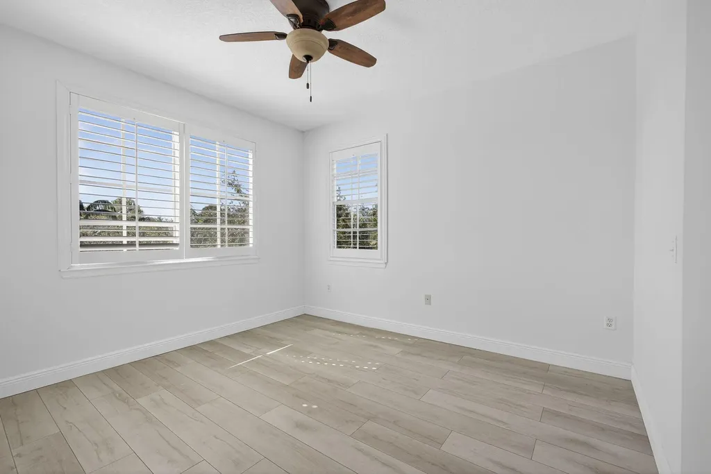 5301 Myrtlewood Circle E Palm Beach Gardens FL 33418