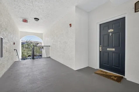 5301 Myrtlewood Circle E Palm Beach Gardens FL 33418