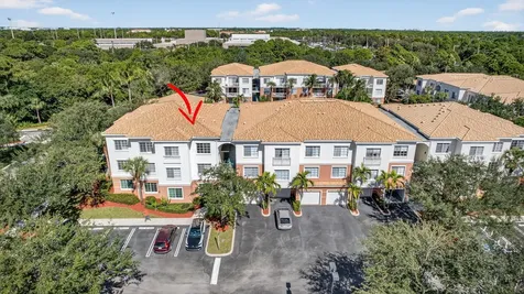 5301 Myrtlewood Circle E Palm Beach Gardens FL 33418