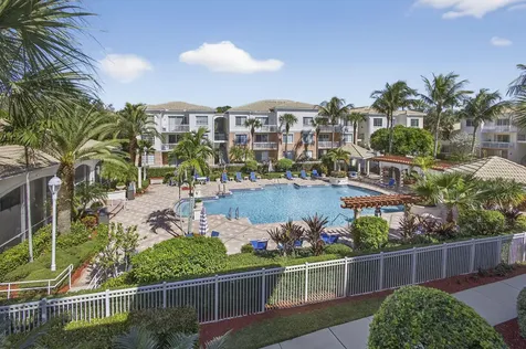 5301 Myrtlewood Circle E Palm Beach Gardens FL 33418