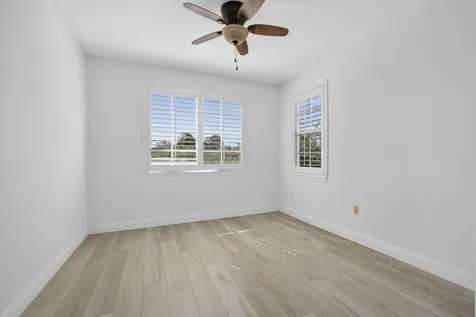 5301 Myrtlewood Circle E Palm Beach Gardens FL 33418