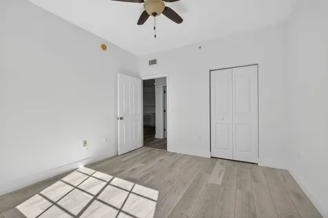 5301 Myrtlewood Circle E Palm Beach Gardens FL 33418