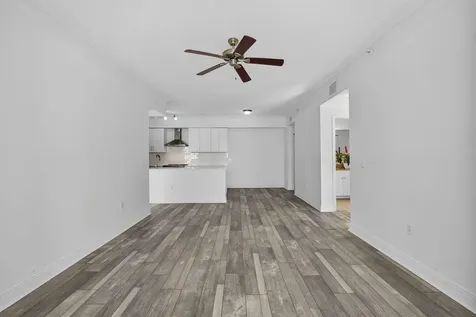 5301 Myrtlewood Circle E Palm Beach Gardens FL 33418