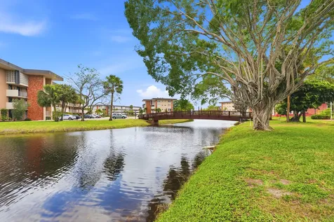 2991 NW 46th Avenue Lauderdale Lakes FL 33313