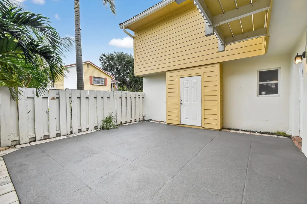 170 Seabreeze Circle Jupiter FL 33477