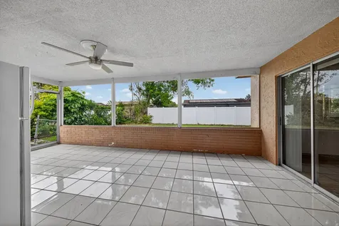 8104 NW 94th Avenue Tamarac FL 33321