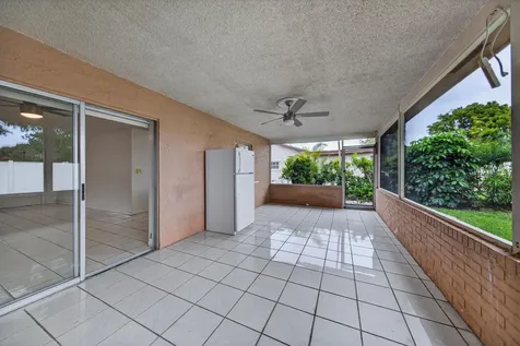8104 NW 94th Avenue Tamarac FL 33321