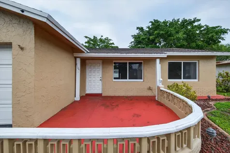 8104 NW 94th Avenue Tamarac FL 33321