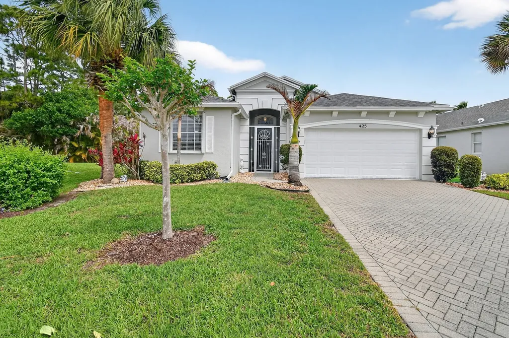 425 SW Talquin Lane Port St Lucie FL 34986
