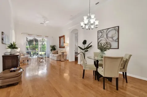 425 SW Talquin Lane Port St Lucie FL 34986