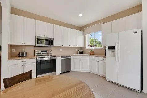 425 SW Talquin Lane Port St Lucie FL 34986