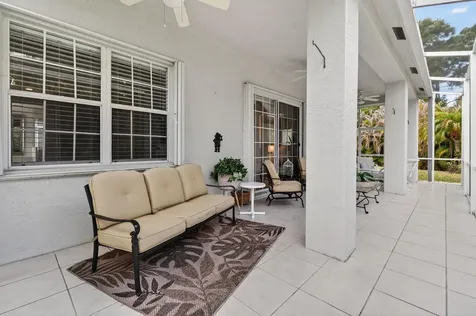 425 SW Talquin Lane Port St Lucie FL 34986