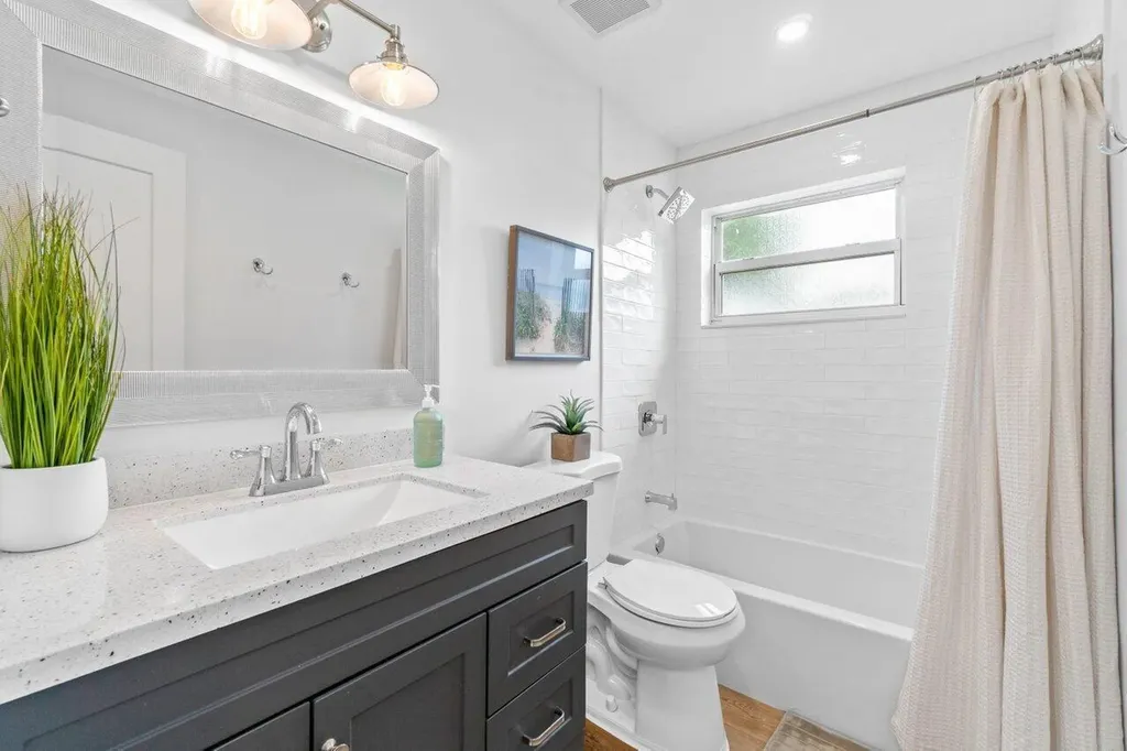 4586 Ellwood Drive Delray Beach FL 33445