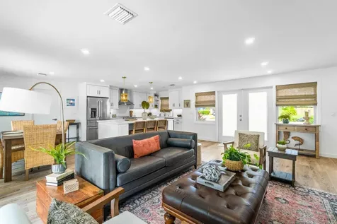 4586 Ellwood Drive Delray Beach FL 33445