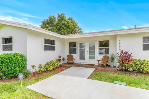 4586 Ellwood Drive Delray Beach FL 33445