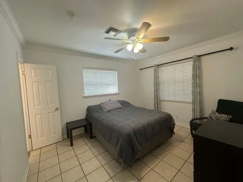 740 NE 37th Street Oakland Park FL 33334