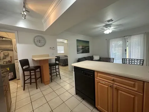 740 NE 37th Street Oakland Park FL 33334