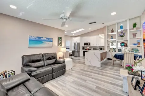 6100 Waldwick Circle Delray Beach FL 33484