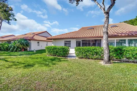 6100 Waldwick Circle Delray Beach FL 33484