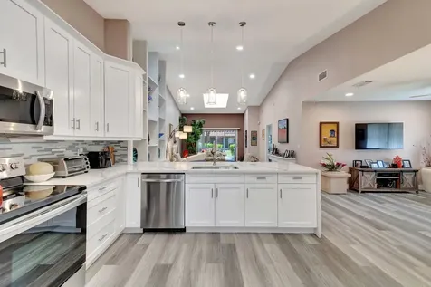 6100 Waldwick Circle Delray Beach FL 33484