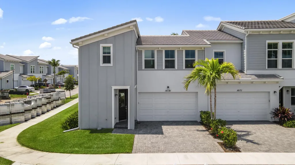 16181 Oakview Drive Westlake FL 33470