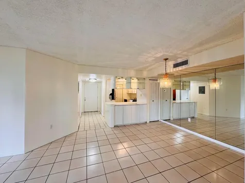 20681 NE 4th Place Miami FL 33179