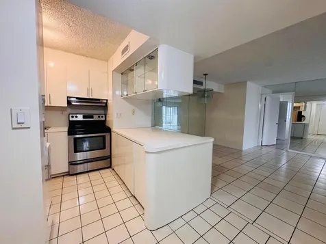20681 NE 4th Place Miami FL 33179