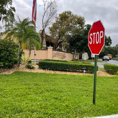 4008 Inverrary Drive Lauderhill FL 33319