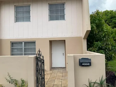 4008 Inverrary Drive Lauderhill FL 33319