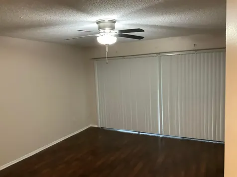4008 Inverrary Drive Lauderhill FL 33319