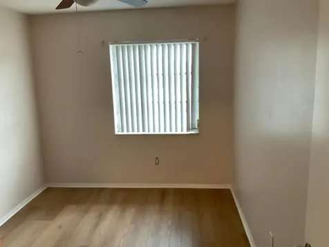 4008 Inverrary Drive Lauderhill FL 33319