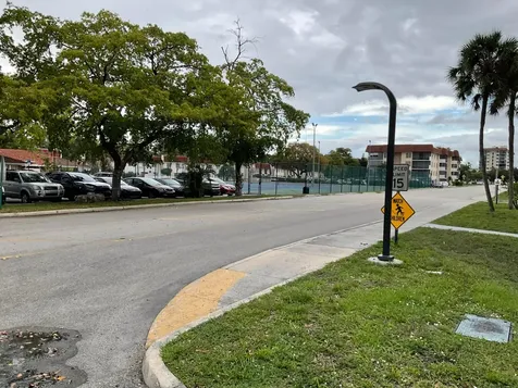 4008 Inverrary Drive Lauderhill FL 33319