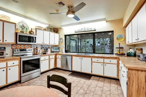7418 NW 49th Street Lauderhill FL 33319