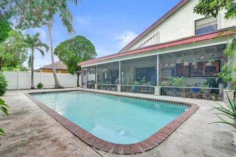 7418 NW 49th Street Lauderhill FL 33319