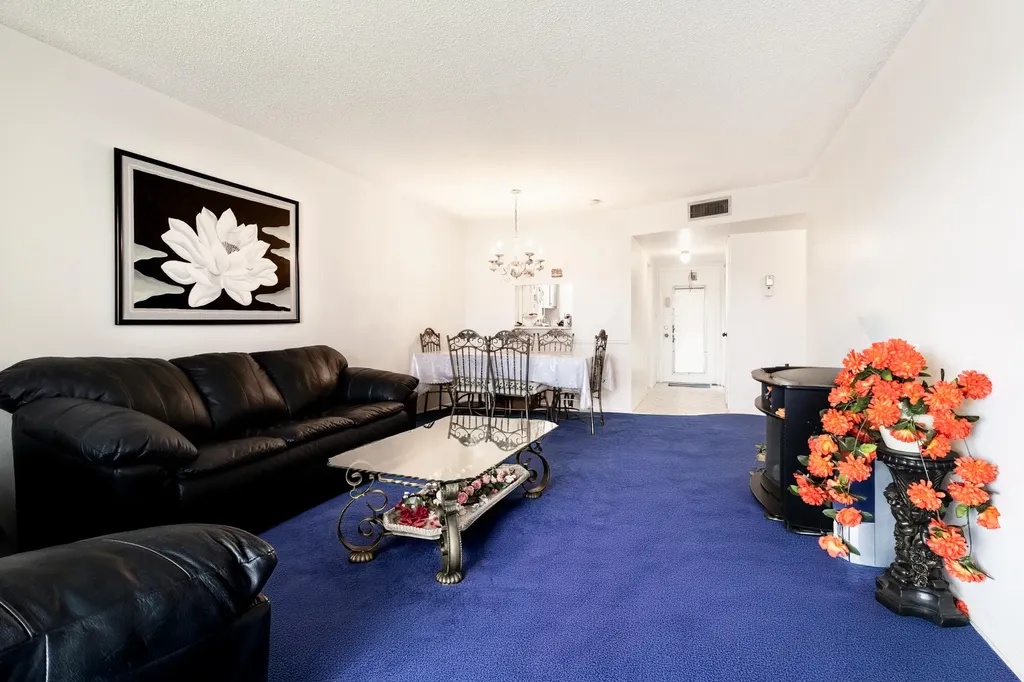 2800 Sunrise Lakes Drive W Sunrise FL 33322