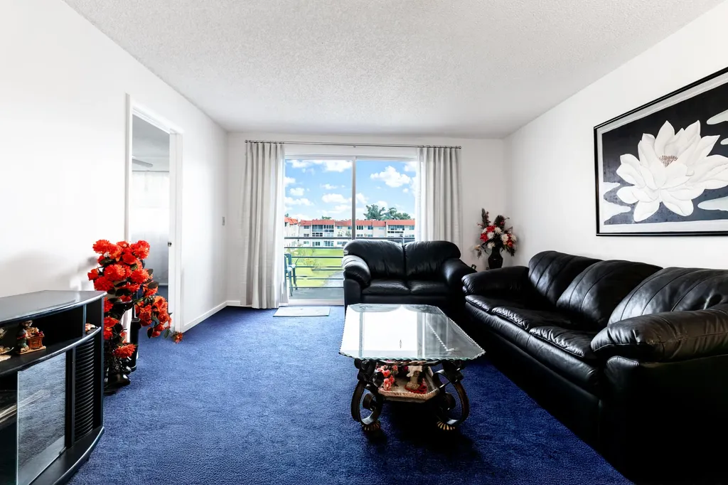 2800 Sunrise Lakes Drive W Sunrise FL 33322