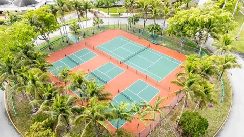 2800 Sunrise Lakes Drive W Sunrise FL 33322