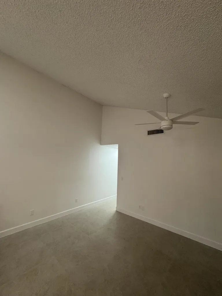 1148 Summit Trail Circle West Palm Beach FL 33415