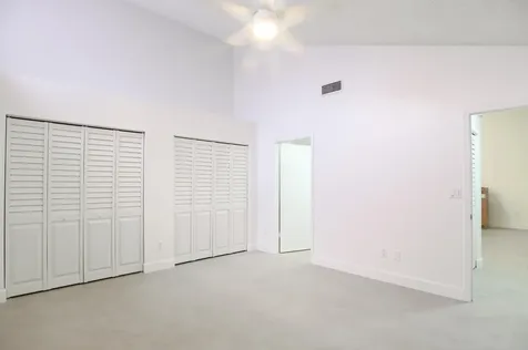 1148 Summit Trail Circle West Palm Beach FL 33415