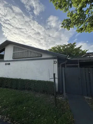 1148 Summit Trail Circle West Palm Beach FL 33415