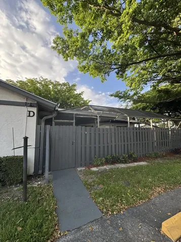 1148 Summit Trail Circle West Palm Beach FL 33415