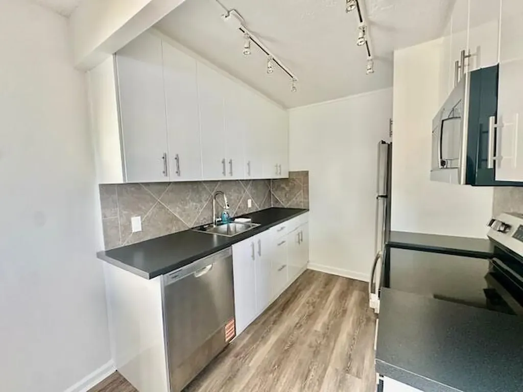 3080 Cornwall D Boca Raton FL 33434